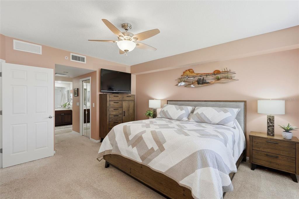 960 Starkey Road, Unit 5406 Largo, FL 33771 - Photo 19 of 72
