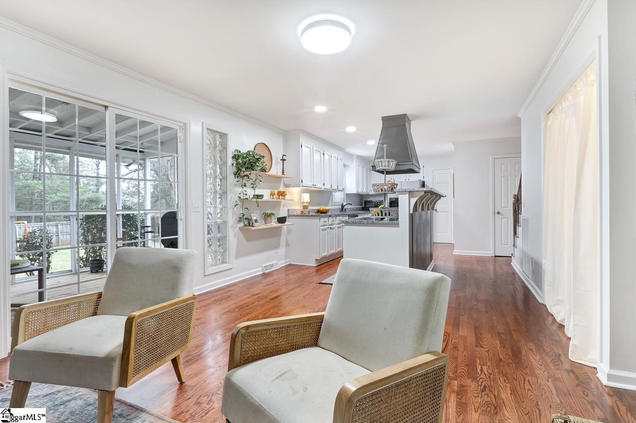 113 Pigeon Point Greenville, SC 29607 - Photo 13 of 36