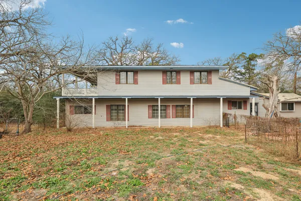a view of an outdoor space and a yard