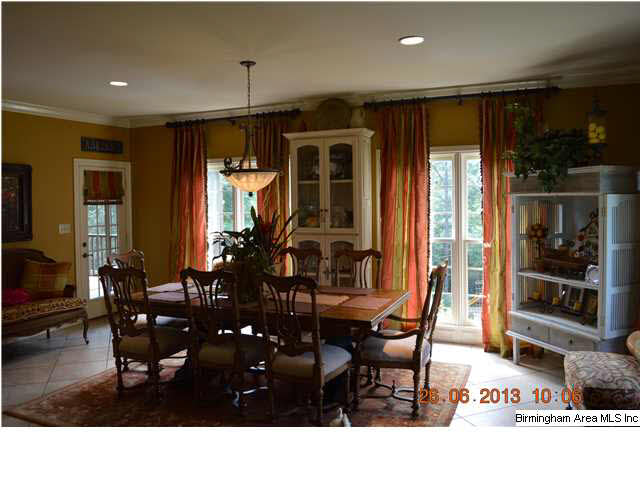 5652 Ridgeview Drive Trussville, AL 35173 - Photo 7 of 32
