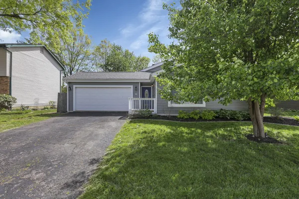 $390,000 | 3974 Declaration Drive, Columbus, OH 43230
