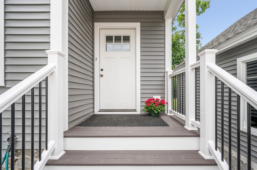 216 Waverly Road North Andover, MA 01845 - Photo 37 of 40 Gallery Image 37
