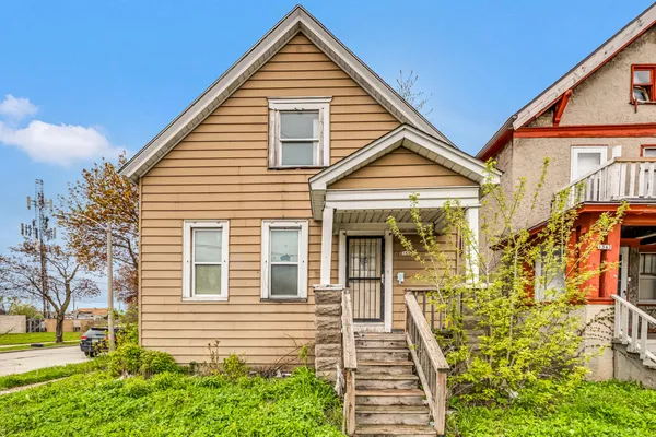 $49,900 | 1344 West Atkinson Avenue, Milwaukee, WI 53206