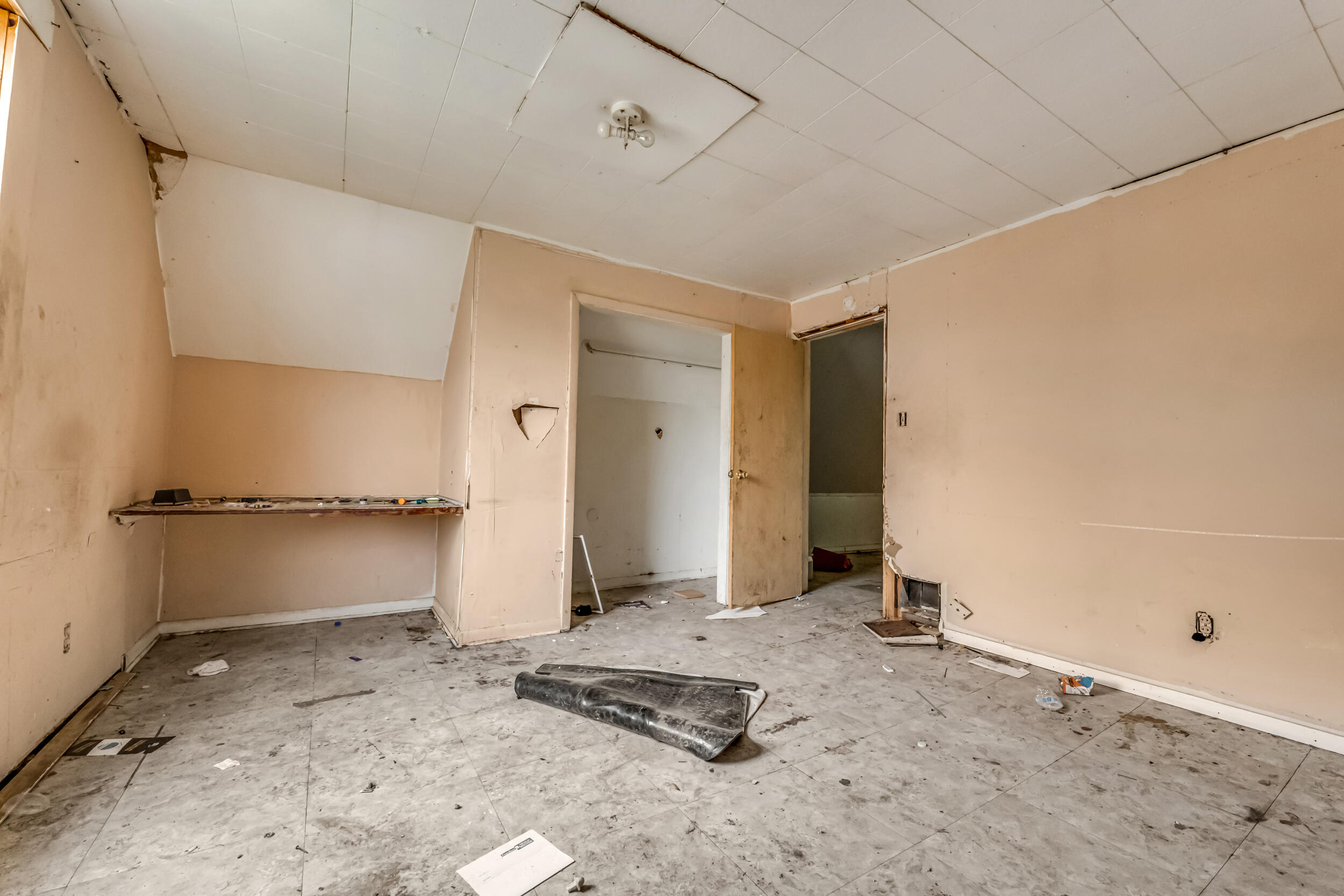 1344 West Atkinson Avenue Milwaukee, WI 53206 - Photo 15 of 21 1344 W Atkinson Ave