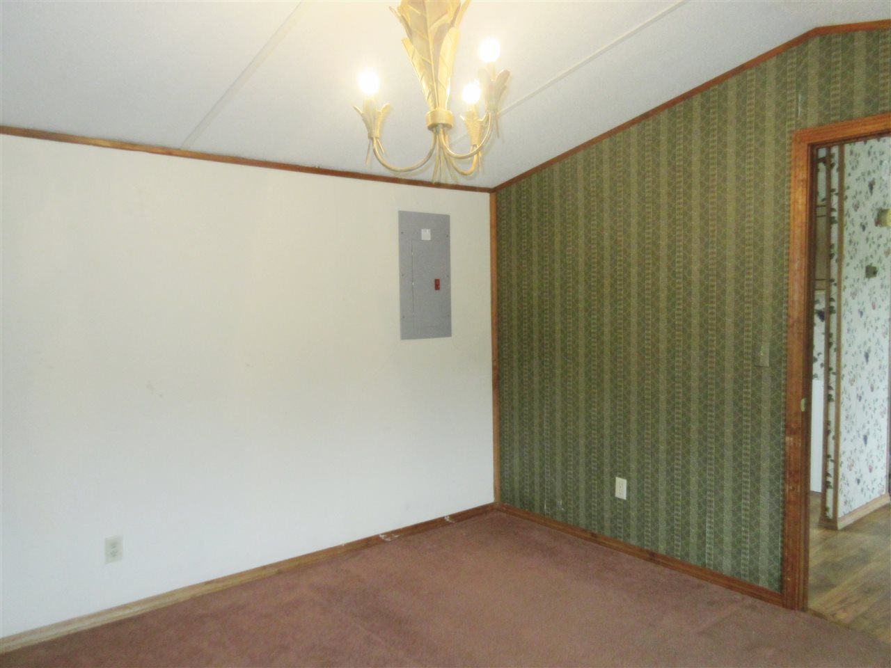198 Howes Road Orleans, VT 05860 - Photo 8 of 15