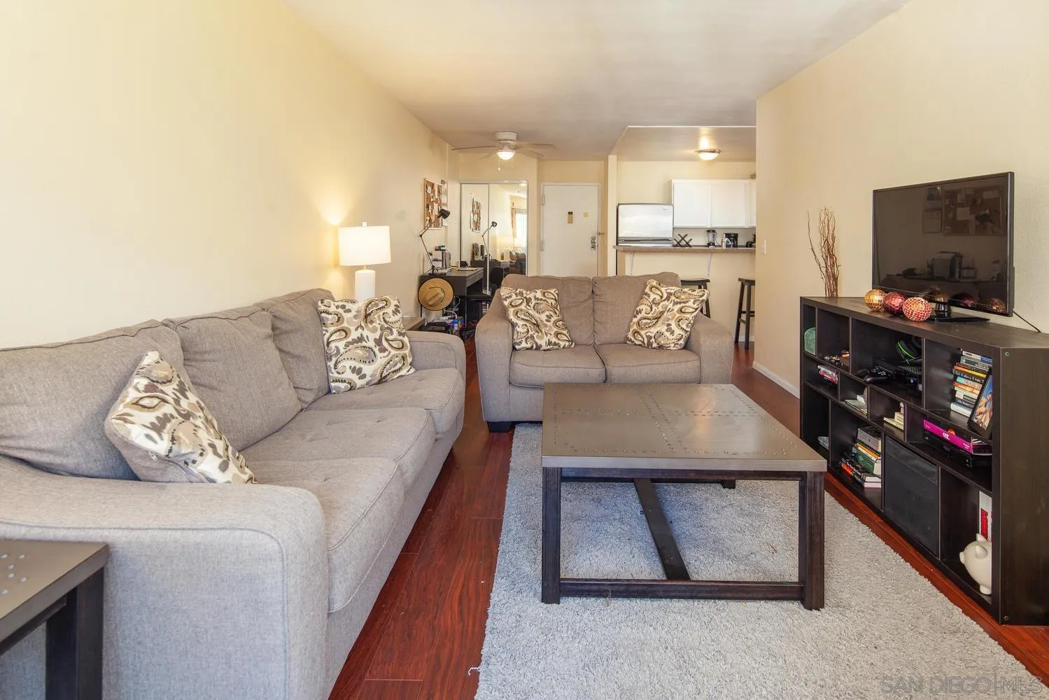 6131 Rancho Mission Road, Unit 212 San Diego, CA 92108 - Photo 11 of 19 Gallery Image 11