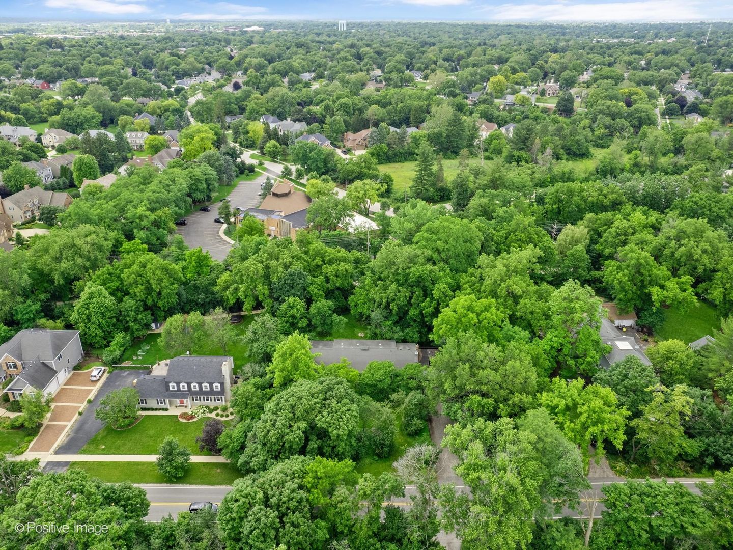 25W328 Plamondon Road Wheaton, IL 60189 - Photo 6 of 10