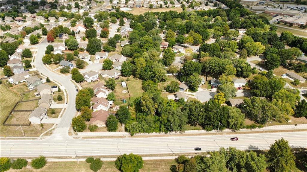 3547 Southwest Harbor Circle Lee's Summit, MO 64082 - Photo 11 of 20