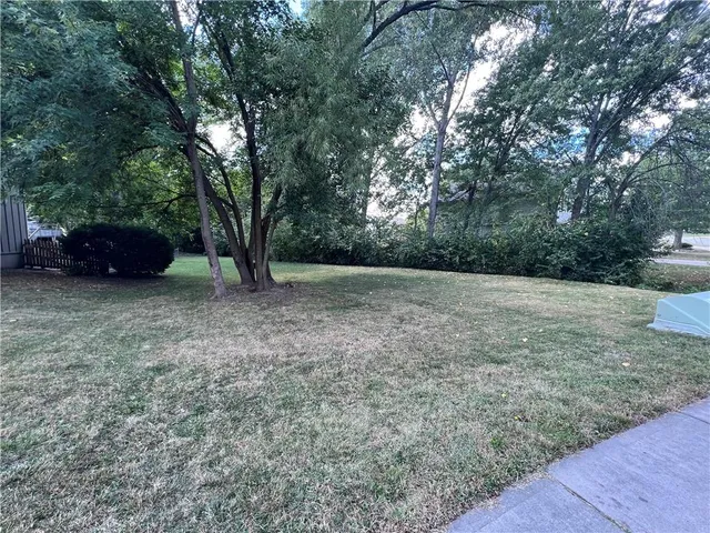 $5,000 | 3547 Southwest Harbor Circle, Lee's Summit, MO 64082