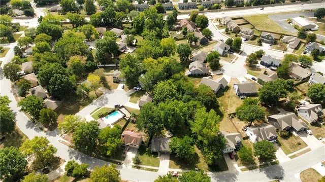 $5,000 | 3547 Southwest Harbor Circle, Lee's Summit, MO 64082