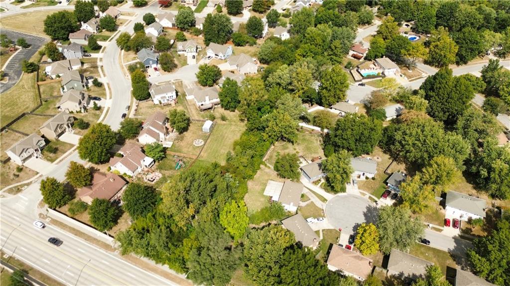 3547 Southwest Harbor Circle Lee's Summit, MO 64082 - Photo 9 of 20