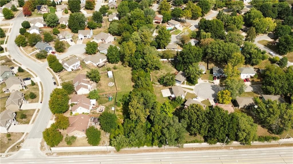 3547 Southwest Harbor Circle Lee's Summit, MO 64082 - Photo 10 of 20