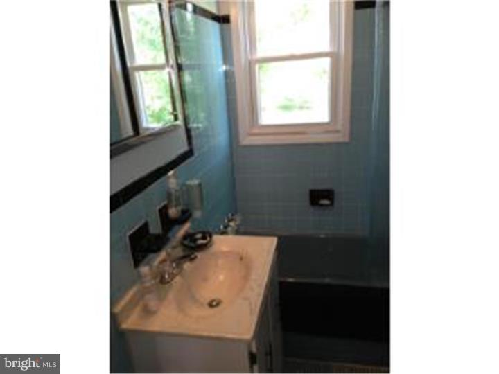 1259 Cloverly Road Warminster, PA 18974 - Photo 12 of 18 Bathroom