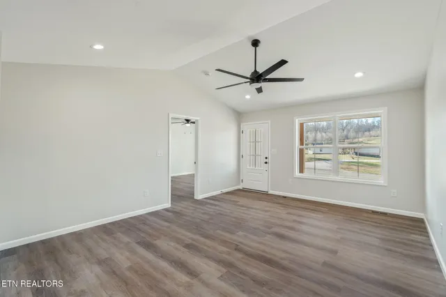 $315,000 | 2660 Sharps Chapel Road, Sharps Chapel, TN 37866