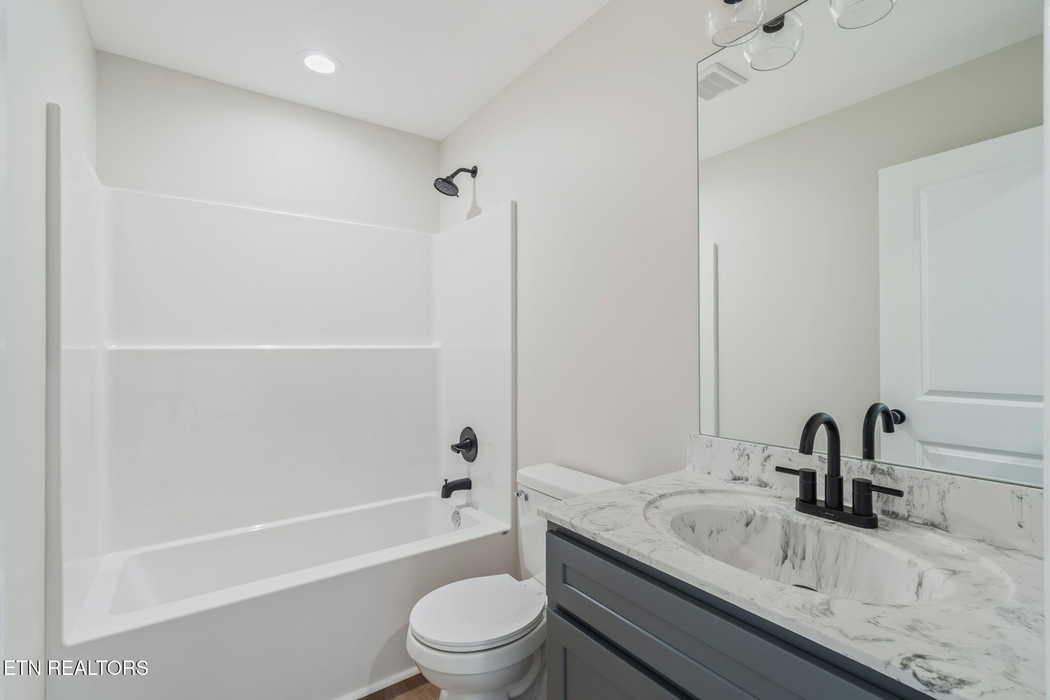 2660 Sharps Chapel Road Sharps Chapel, TN 37866 - Photo 22 of 37 25-web-or-mls-2660 Sharps Chapel Road-26