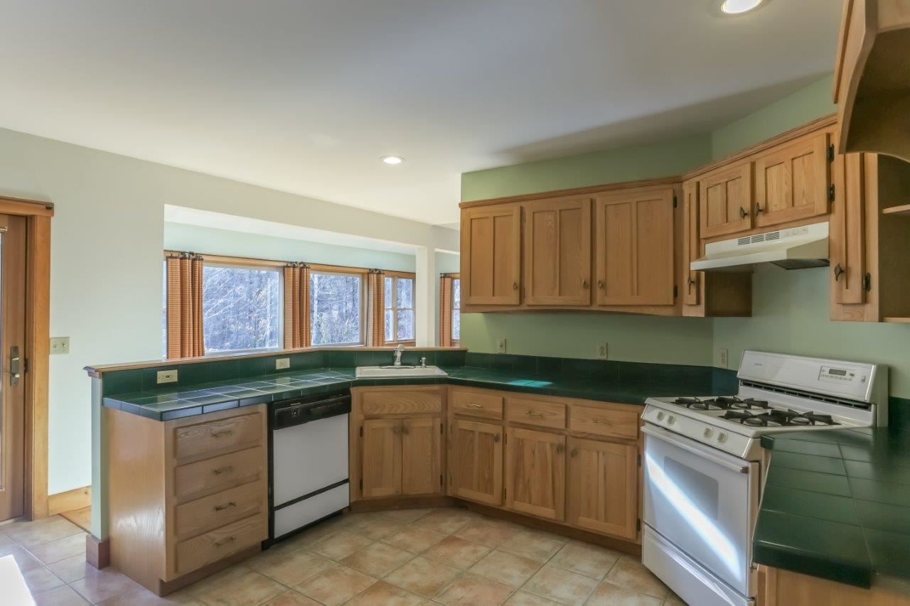 10 Sullivan Falls Road Durham, NH 03824 - Photo 14 of 40