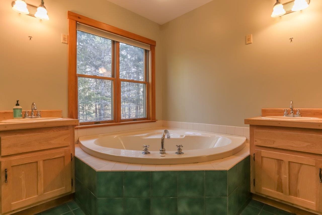 10 Sullivan Falls Road Durham, NH 03824 - Photo 28 of 40