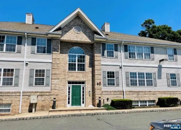 $2,500 | 124 Union Avenue, Unit 4, Belleville, NJ 07109