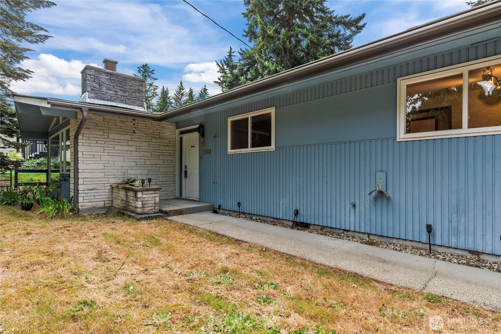 11020 Southeast 186th Street Renton, WA 98055 - Photo 2 of 27