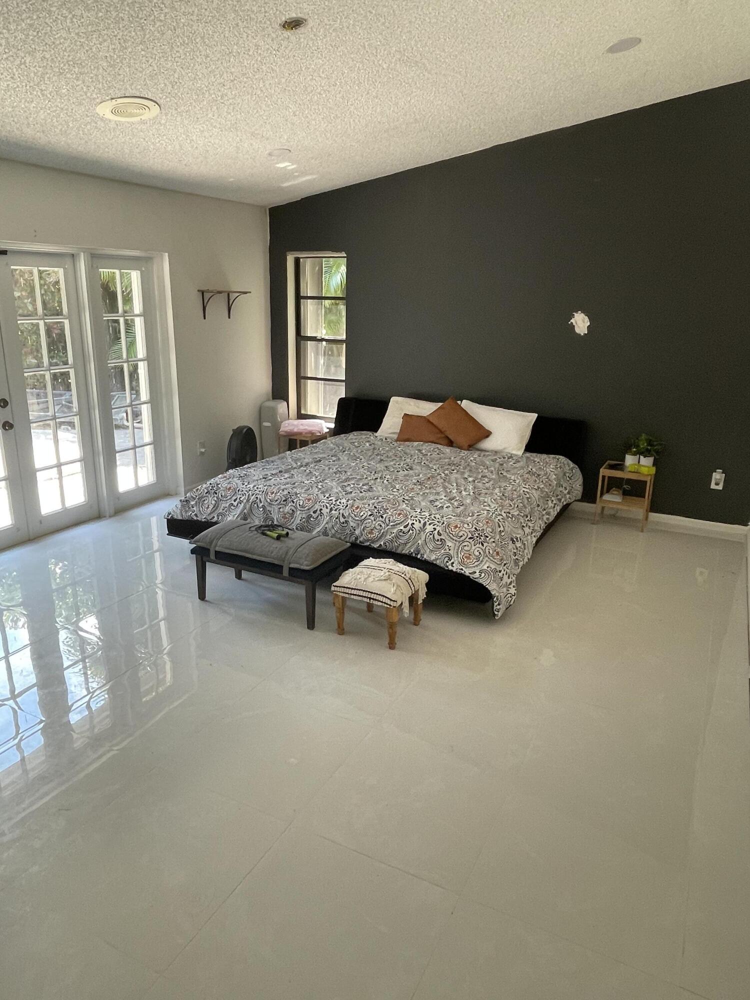 240 Northwest 70th Street Boca Raton, FL 33487 - Photo 32 of 46 BFF4F16A-5CD3-4E7C-82F1-91A78AB588CD