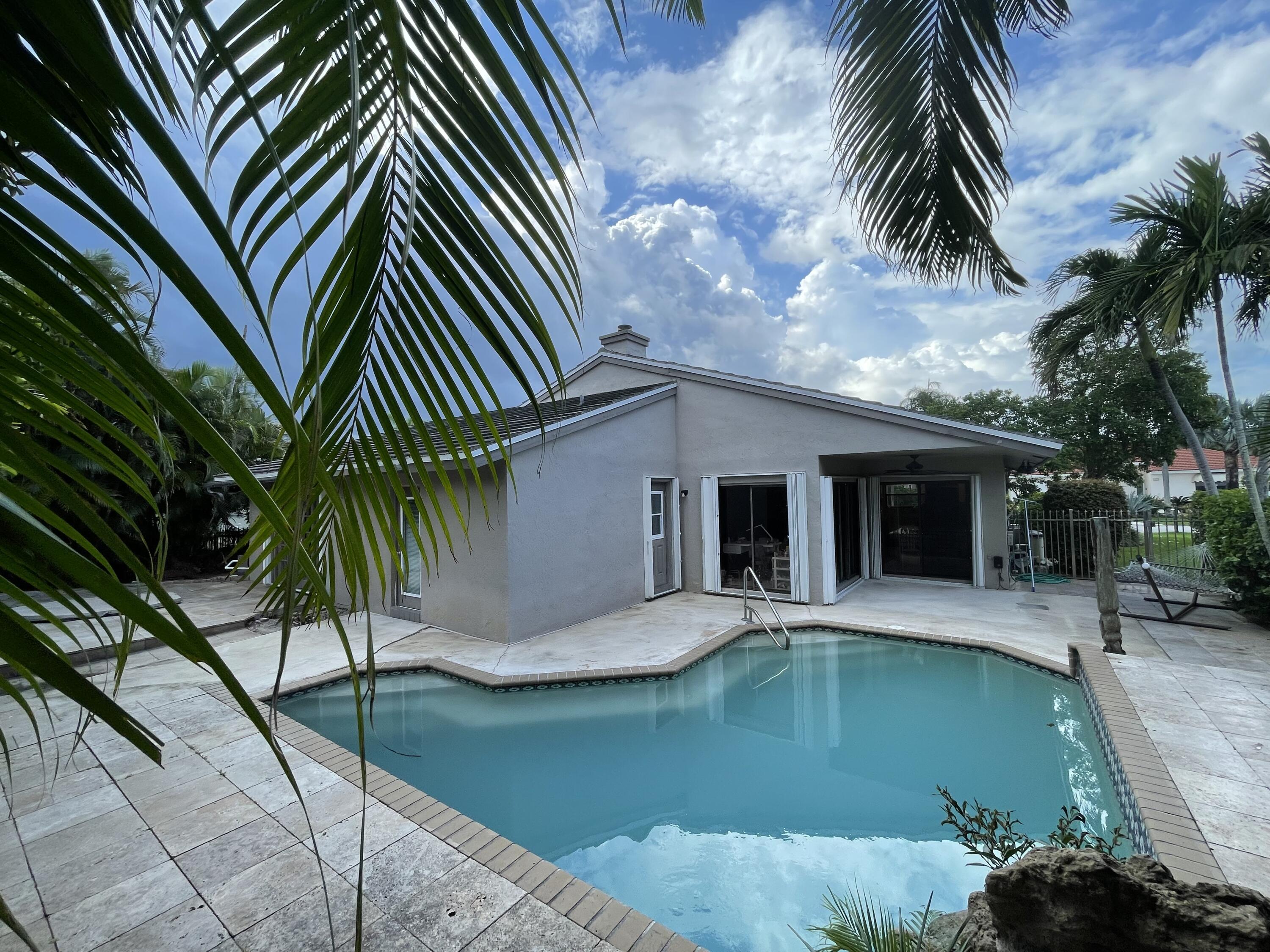 240 Northwest 70th Street Boca Raton, FL 33487 - Photo 39 of 46 8FB47492-1F62-4E2E-AED1-CBC4C6ED4300