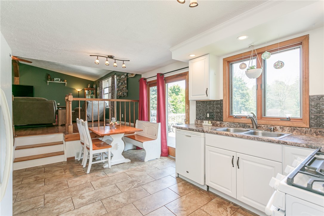 4740 Williamson Road Marion, NY 14505 - Photo 17 of 31