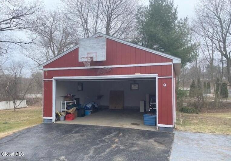 25 Ralph Street Ballston Spa, NY 12020 - Photo 2 of 2 Screenshot 2025-09-25 1704031