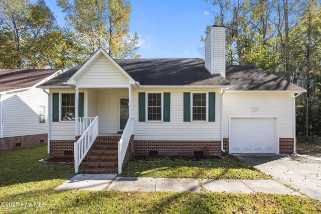 $254,000 | 219 Trappers Trail, New Bern, NC 28560