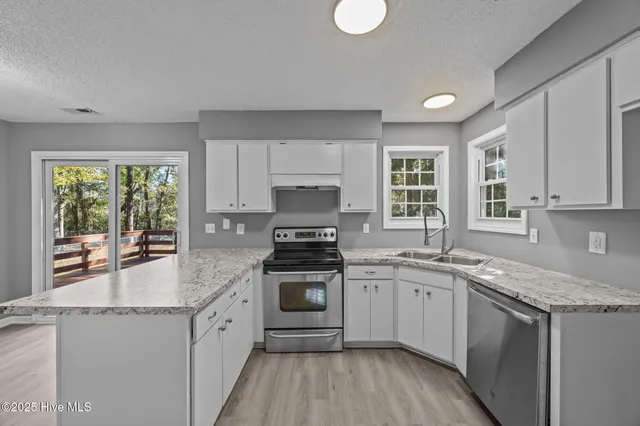 $249,990 | 219 Trappers Trail, New Bern, NC 28560