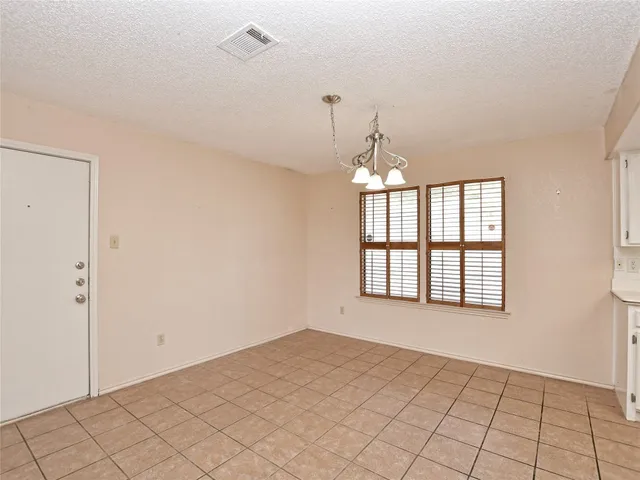 $2,800 | 12904 Wells Fargo Trail, Austin, TX 78737