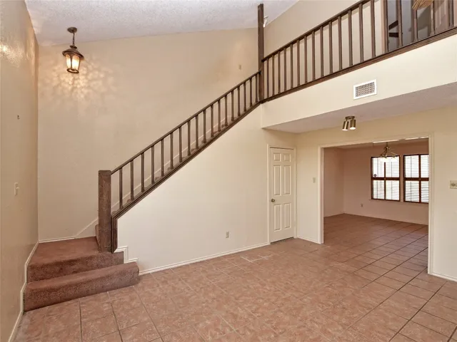 $2,800 | 12904 Wells Fargo Trail, Austin, TX 78737