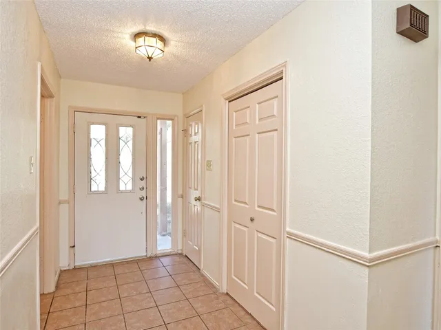 $2,800 | 12904 Wells Fargo Trail, Austin, TX 78737