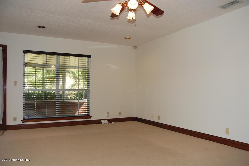 3611 Marbon Road Jacksonville, FL 32223 - Photo 17 of 55 Family Room