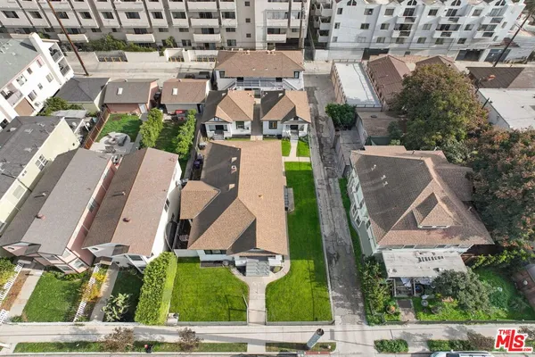 $1,995,000 | 528 Daisy Avenue, Long Beach, CA 90802