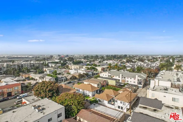 $1,995,000 | 528 Daisy Avenue, Long Beach, CA 90802