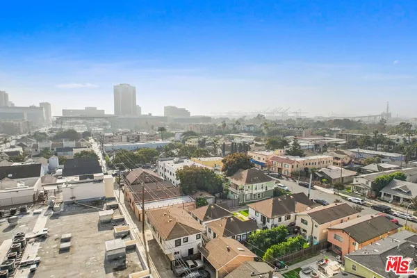 $1,995,000 | 528 Daisy Avenue, Long Beach, CA 90802