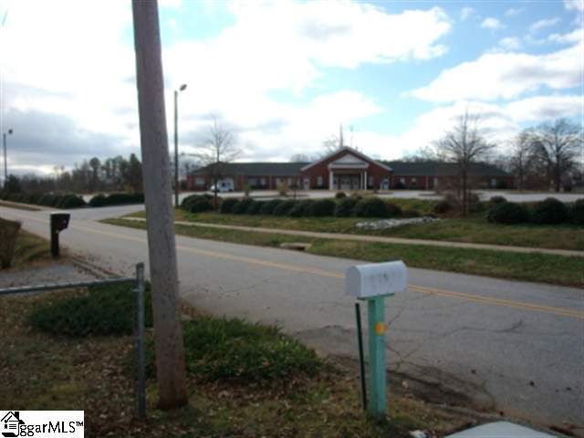 101 Harvey Road Greer, SC 29651 - Photo 14 of 18 Gallery Image 14