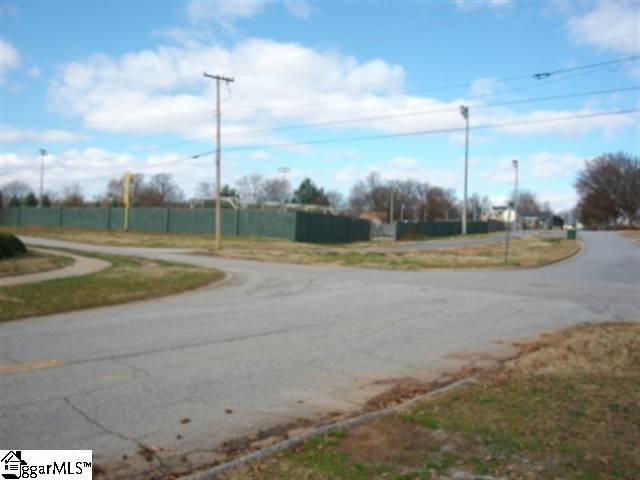 101 Harvey Road Greer, SC 29651 - Photo 15 of 18 Gallery Image 15