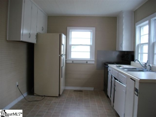 101 Harvey Road Greer, SC 29651 - Photo 8 of 18 Gallery Image 8