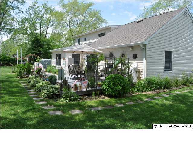 4 Farmdale Road Hazlet, NJ 07730 - Photo 2 of 3 Additional Photo