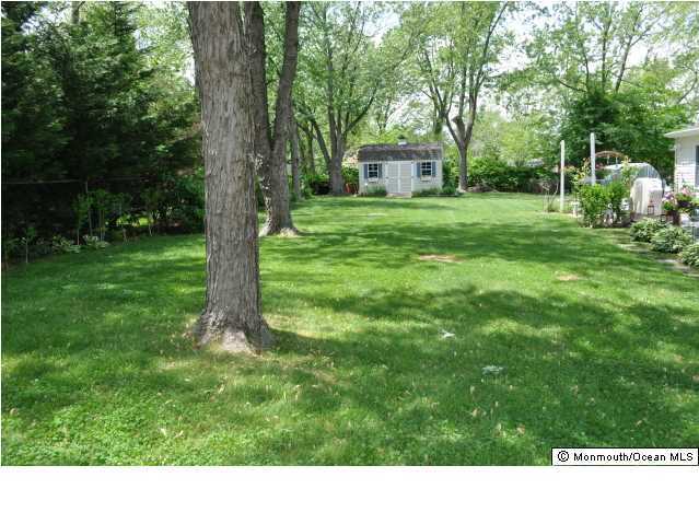 4 Farmdale Road Hazlet, NJ 07730 - Photo 3 of 3 Additional Photo
