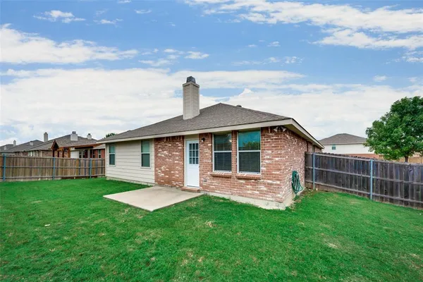$2,295 | 716 Rainsville Drive, Wylie, TX 75098
