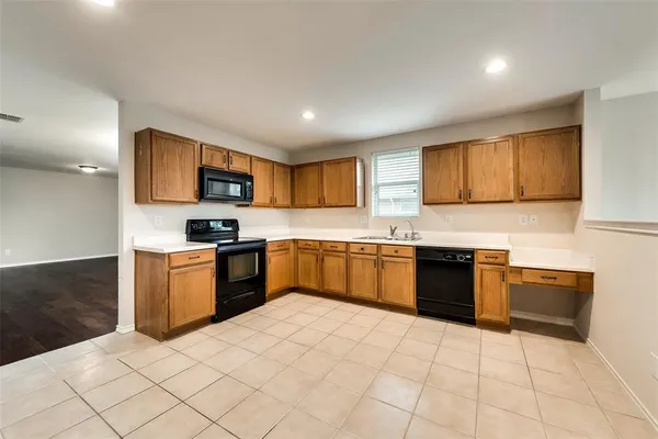 $2,295 | 716 Rainsville Drive, Wylie, TX 75098