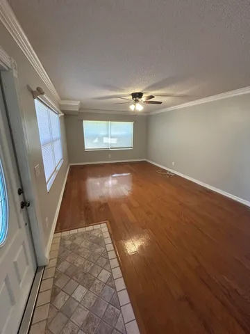 $1,995 | 2813 Southwest Lakemont Place, Palm City, FL 34990