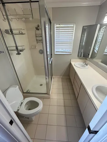 $1,995 | 2813 Southwest Lakemont Place, Palm City, FL 34990