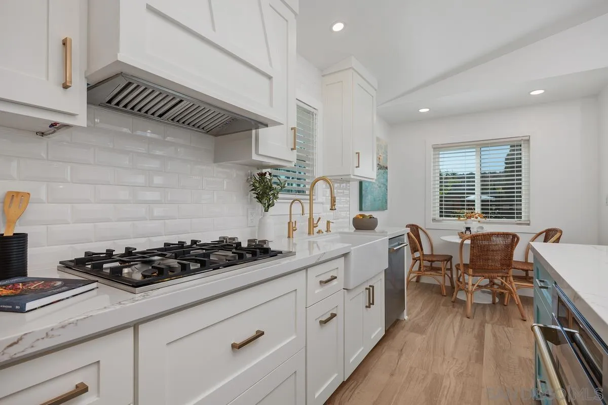 754 Snapdragon Street Encinitas, CA 92024 - Photo 8 of 26 Gallery Image 8
