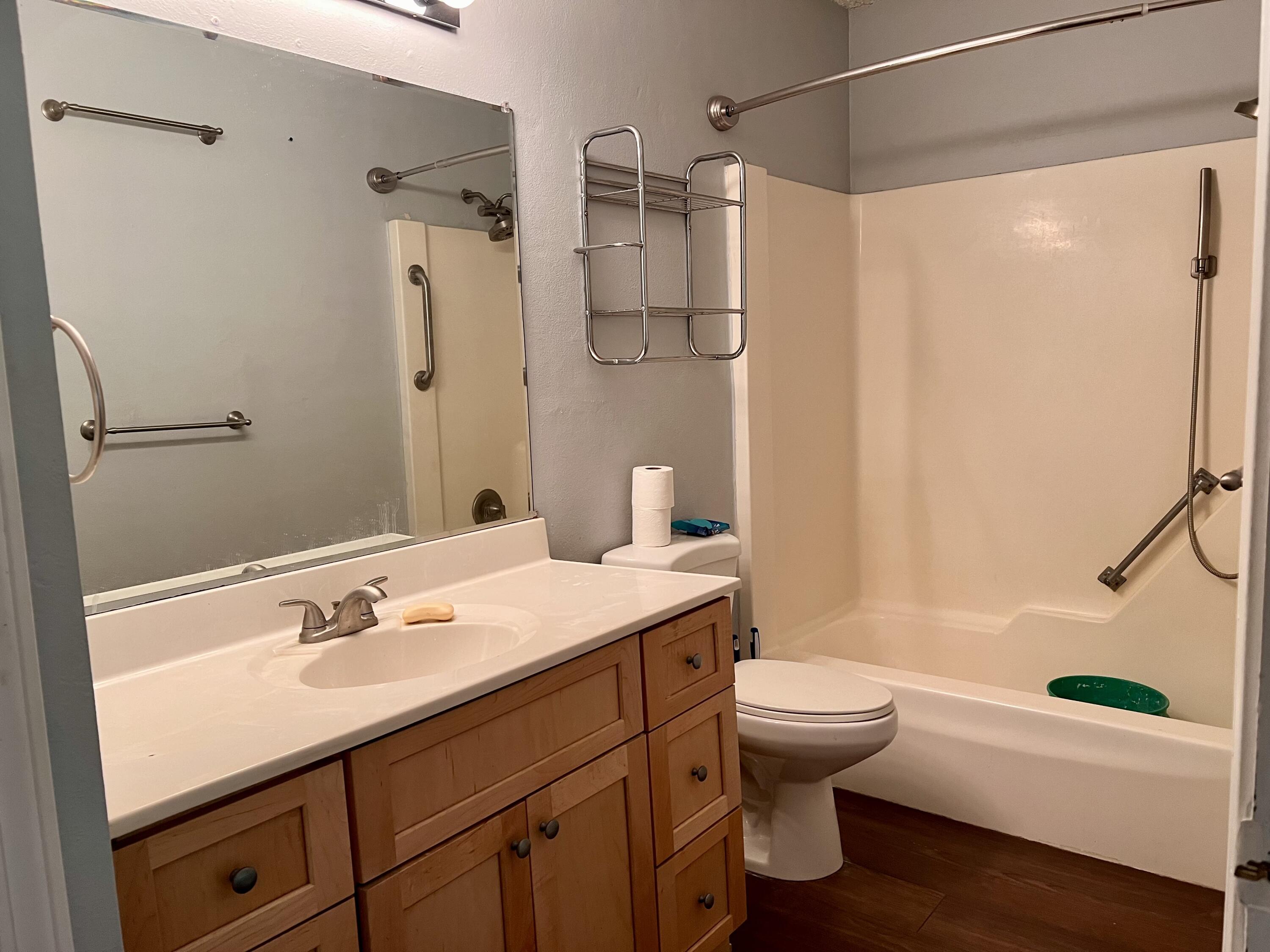 2828 South 9th Street Kalamazoo, MI 49009 - Photo 11 of 20 IMG_5659