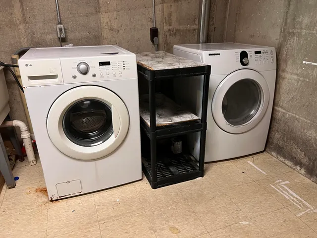 $1,950 | 2828 South 9th Street, Kalamazoo, MI 49009