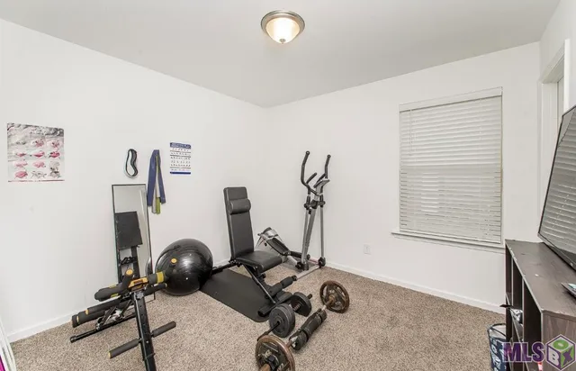 $2,300 | Undisclosed Address, Zachary, LA 70791