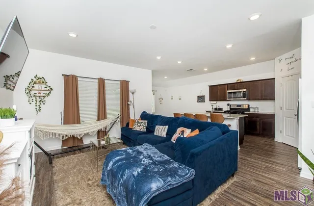 $2,300 | Undisclosed Address, Zachary, LA 70791